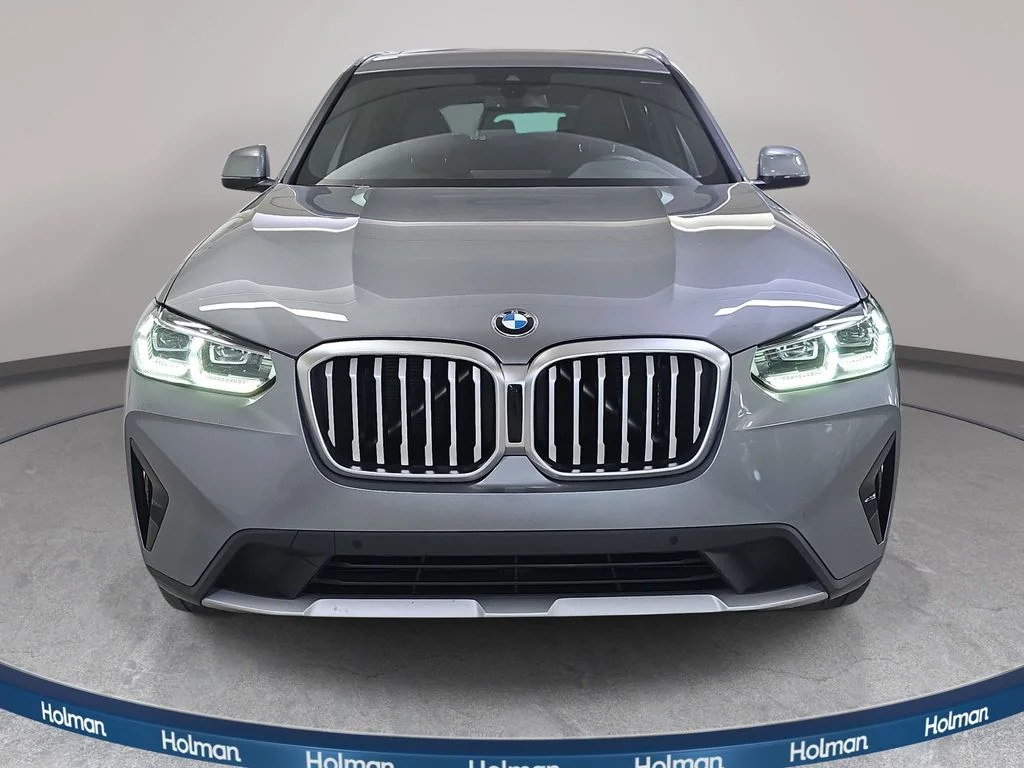 Used 2024 Skyscraper Gray Metallic BMW sDrive30i image 3