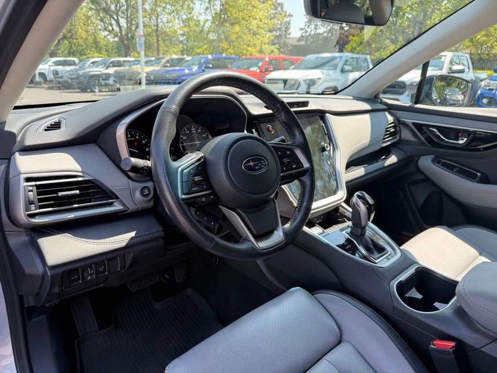 Used 2020 Ice Silver Metallic Subaru Limited XT image 13