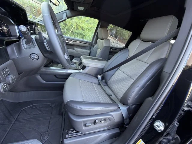 2026 Chevrolet Silverado 1500 ZR2 - Photo 18