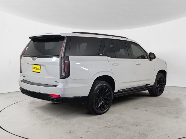 Used 2022 Crystal White Tricoat Cadillac Sport Platinum image 5
