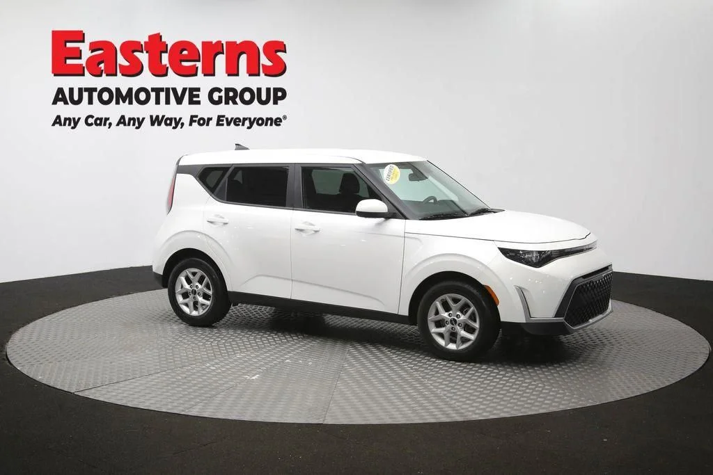Used 2023 White Kia LX image 50