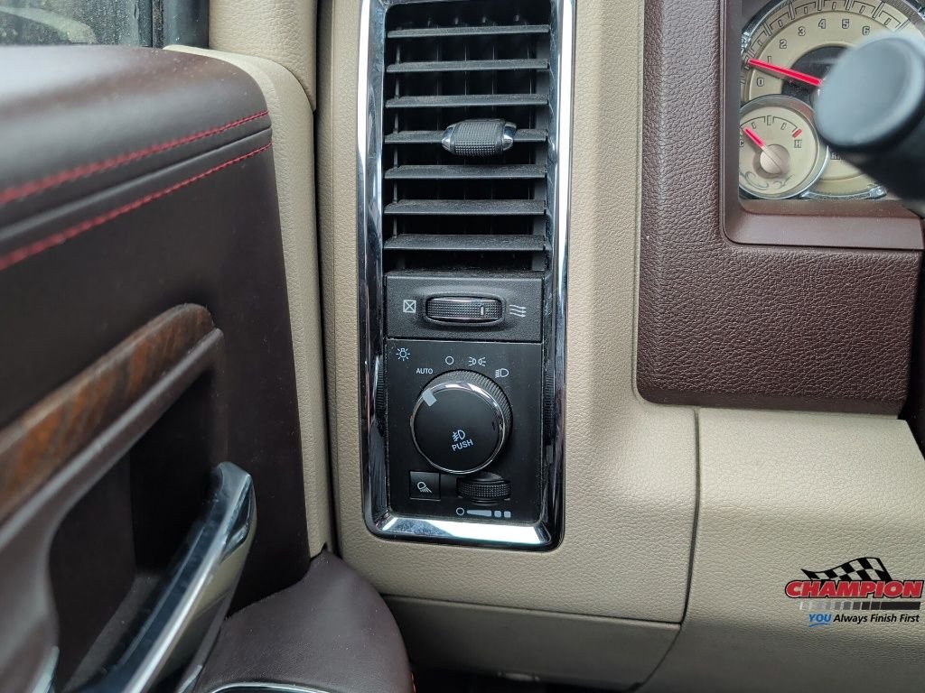 Used 2018 Black Ram Laramie Longhorn image 23