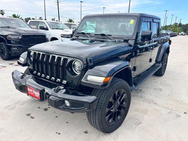 Used 2023 Black Jeep Overland image 3
