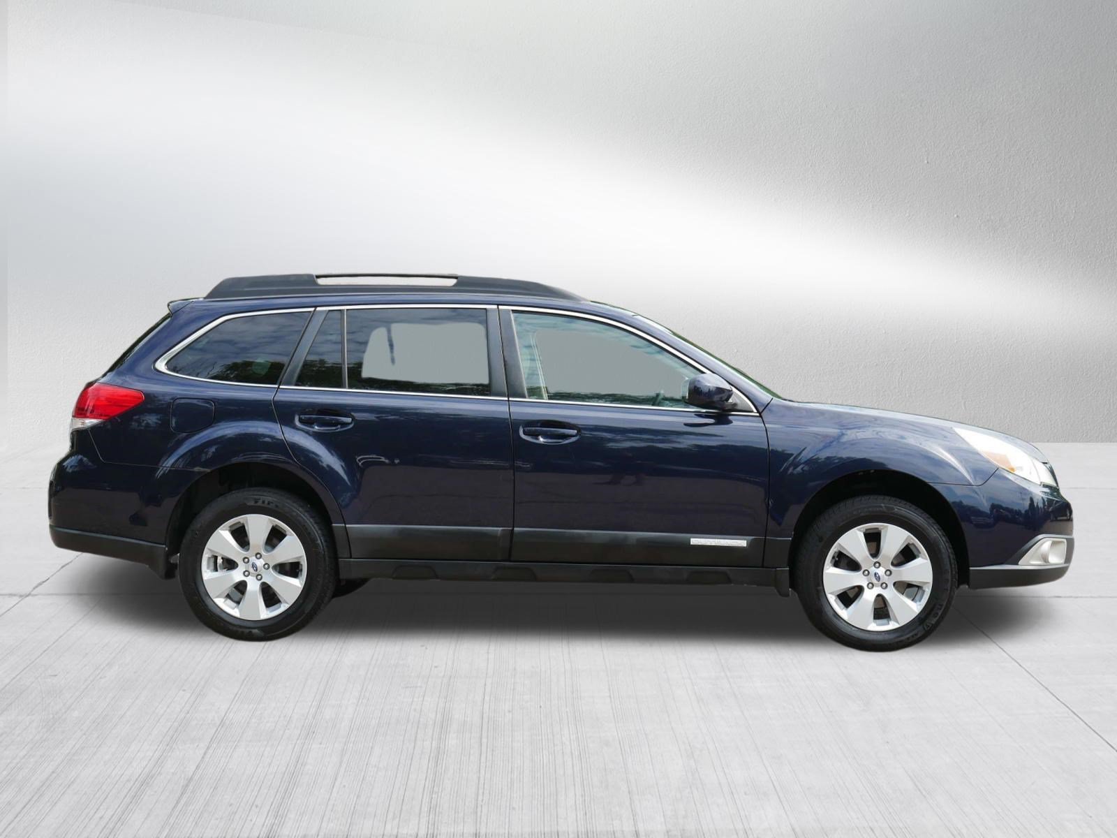 Used 2012 Deep Indigo Pearl Subaru 2.5i Limited image 6
