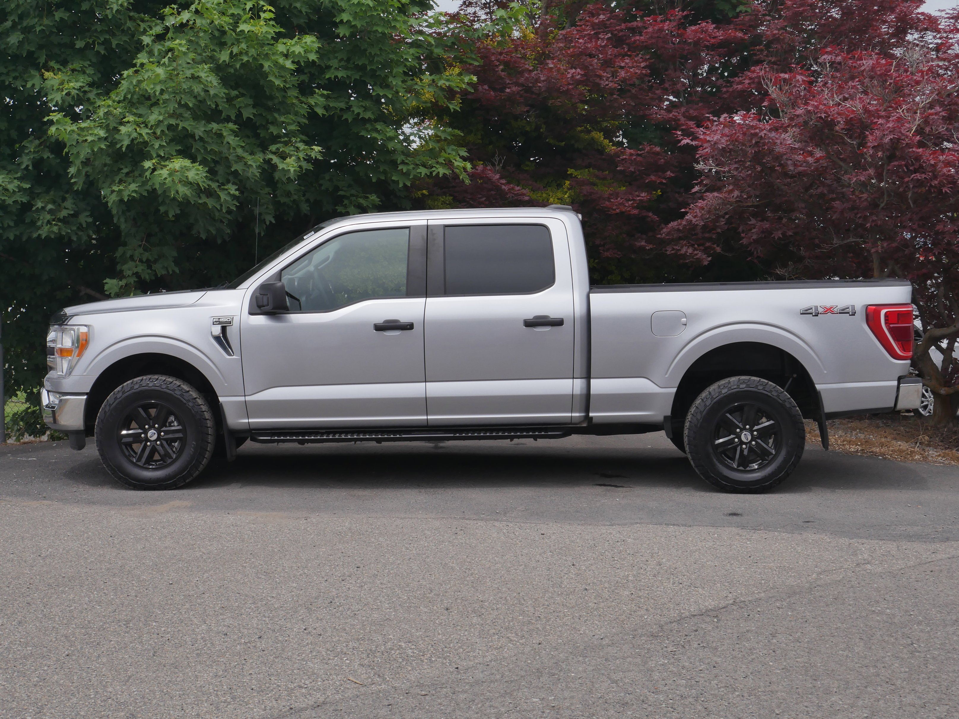 Used 2022 Iconic Silver Metallic Ford XLT image 15