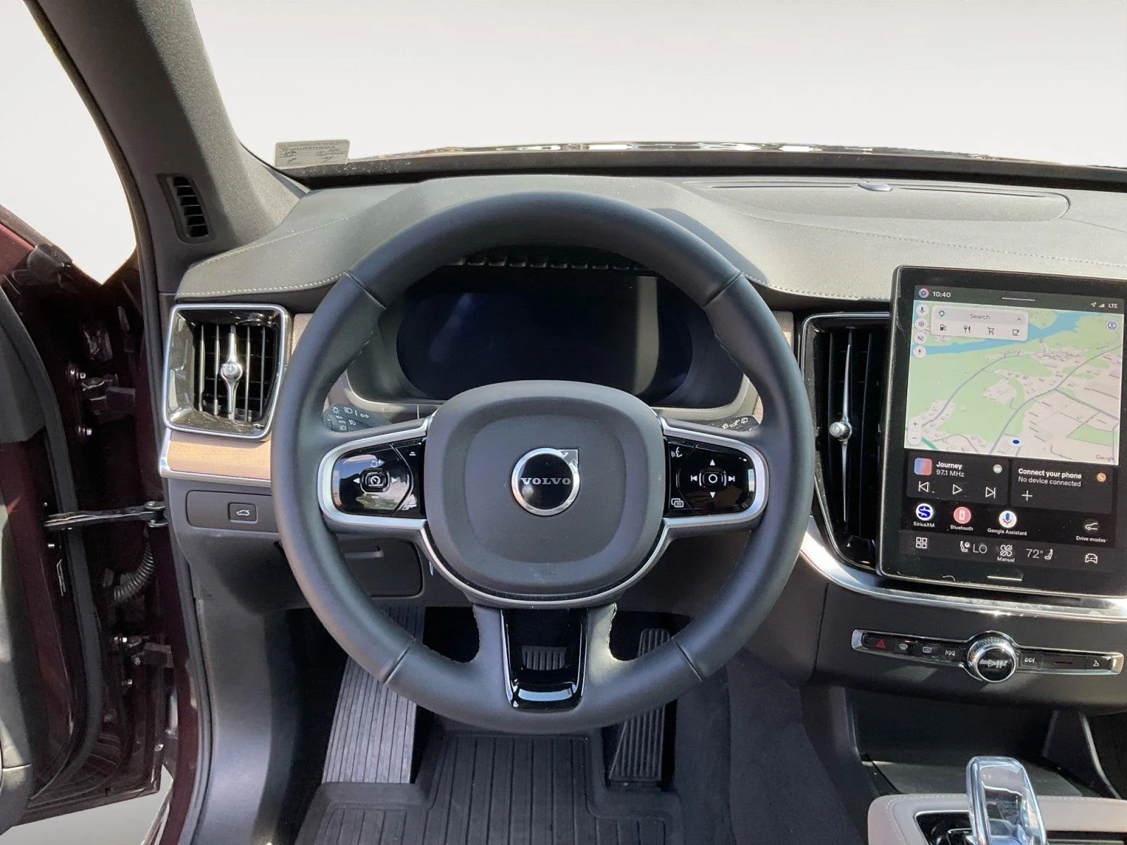 2026 Volvo XC90 Plus - Photo 12