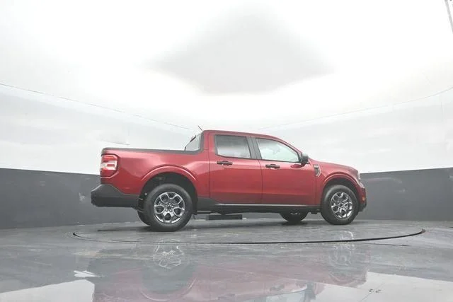 New 2026 Ruby Red Metallic Tinted Clearcoat Ford XLT image 41