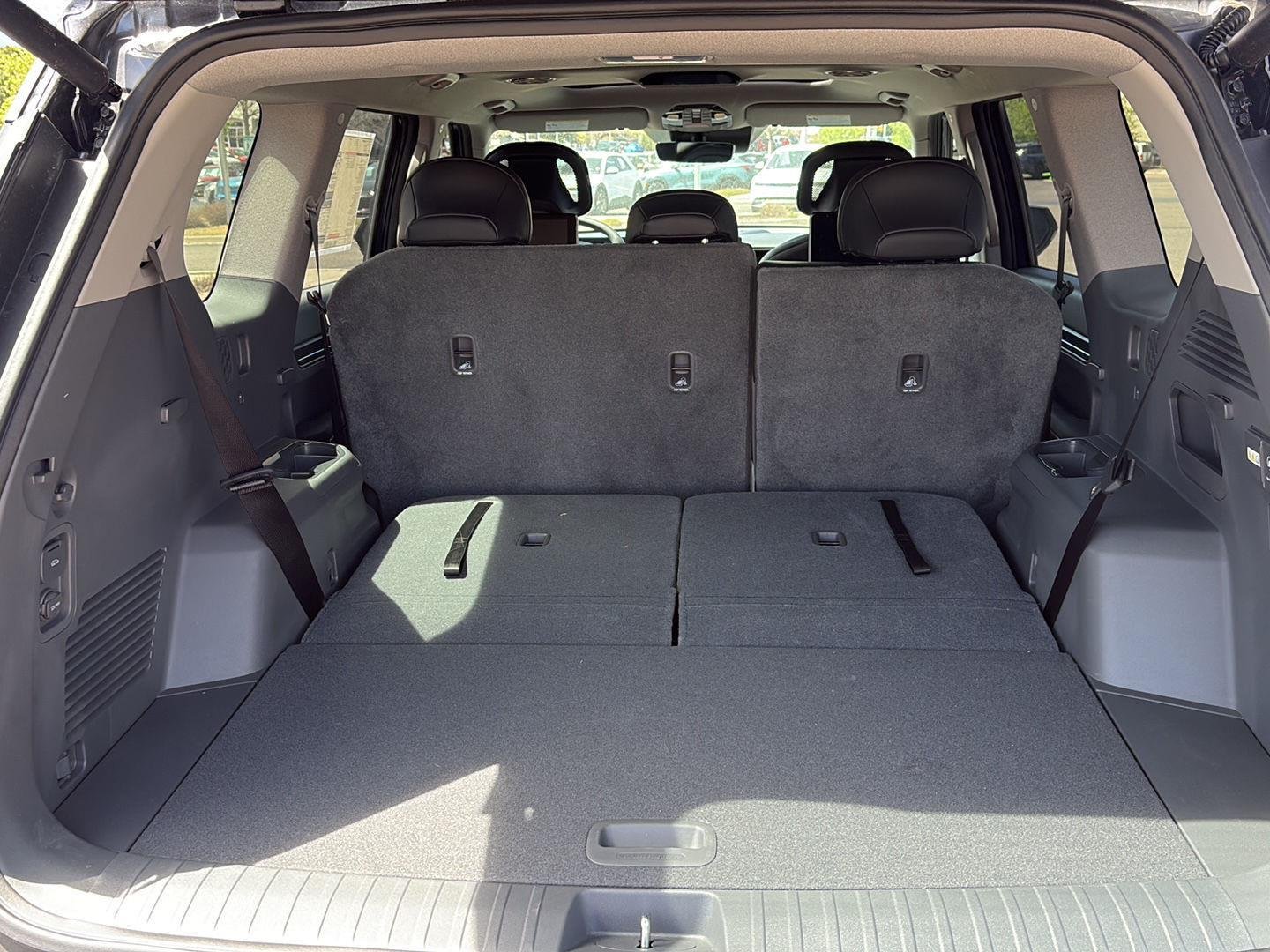 2026 Kia EV9 Wind - Photo 8