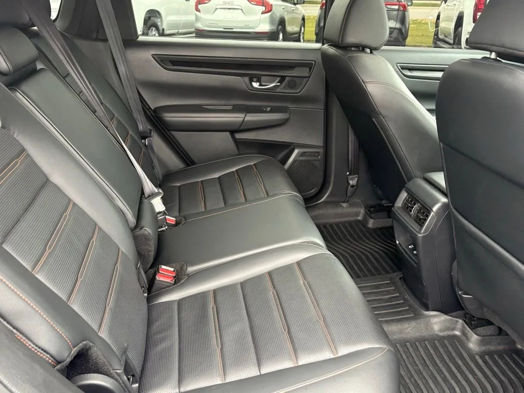 Used 2024  Honda Sport-L image 24
