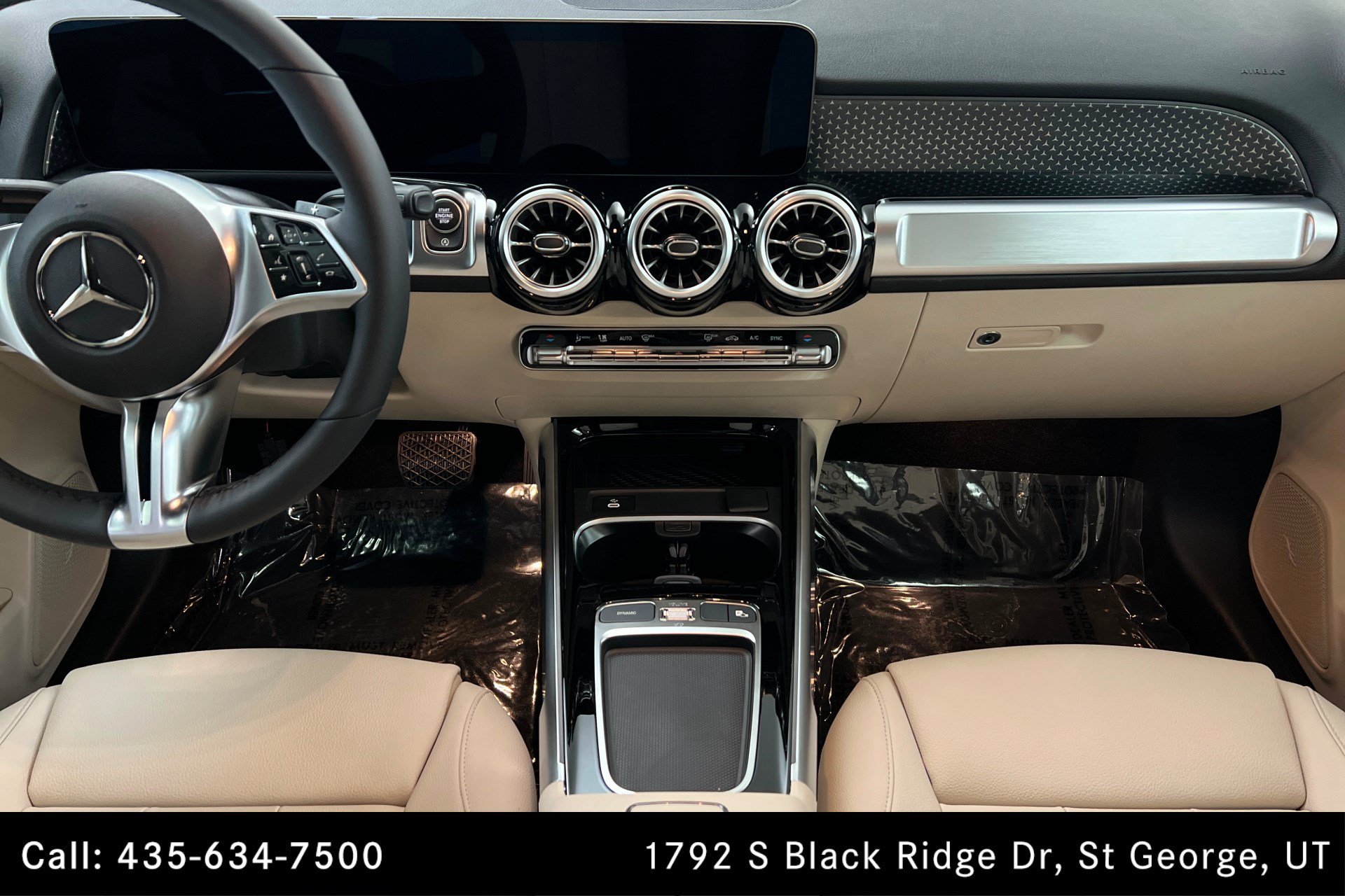 Certified Used 2026 Polar White Mercedes-Benz GLB 250 image 14