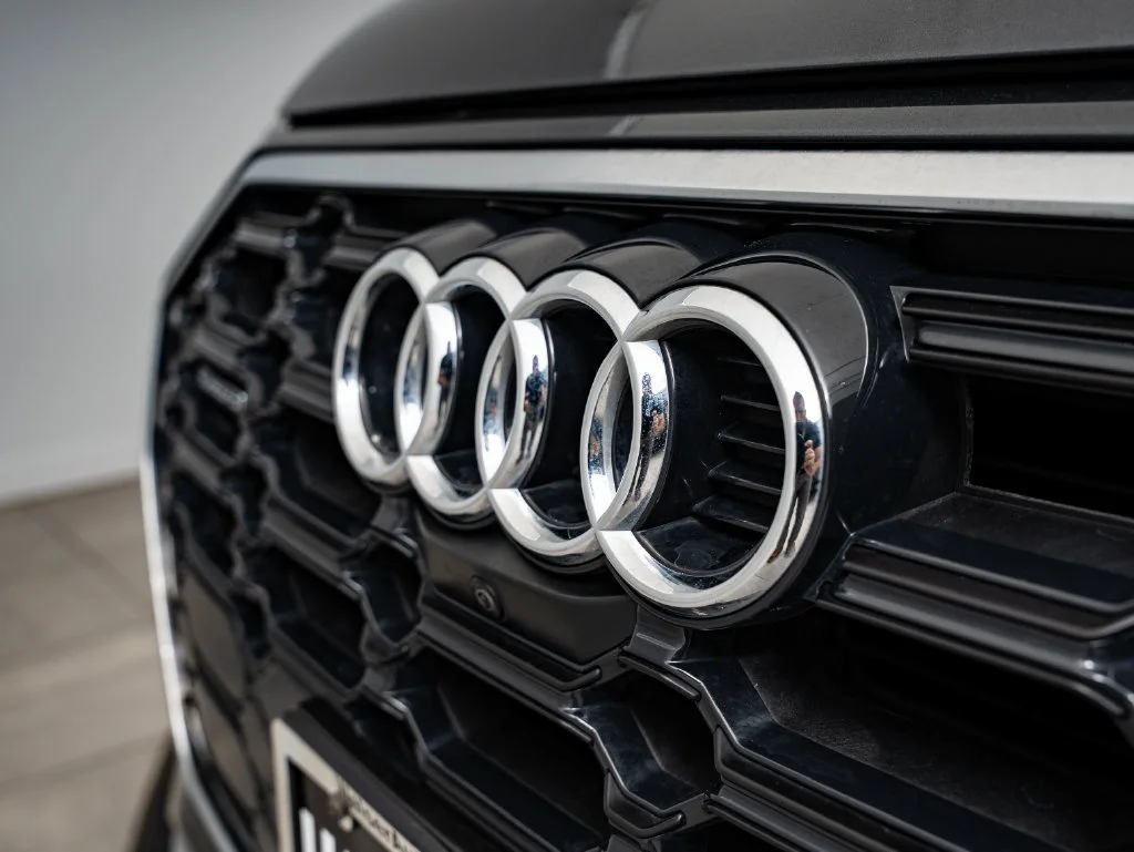 Used 2023 Daytona Gray Pearl Audi 45 S line Premium image 3