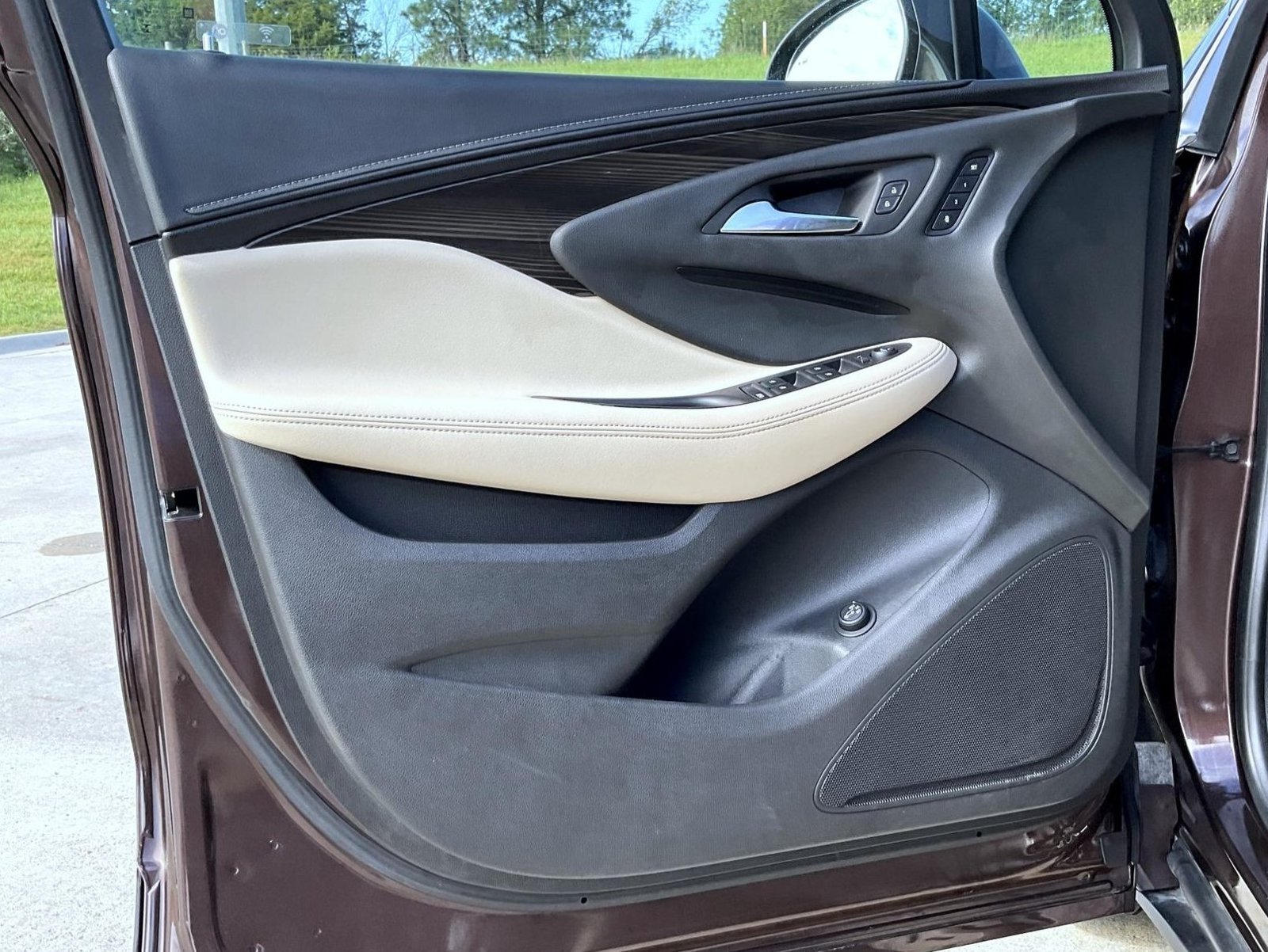 2020 Buick Envision Essence - Photo 9