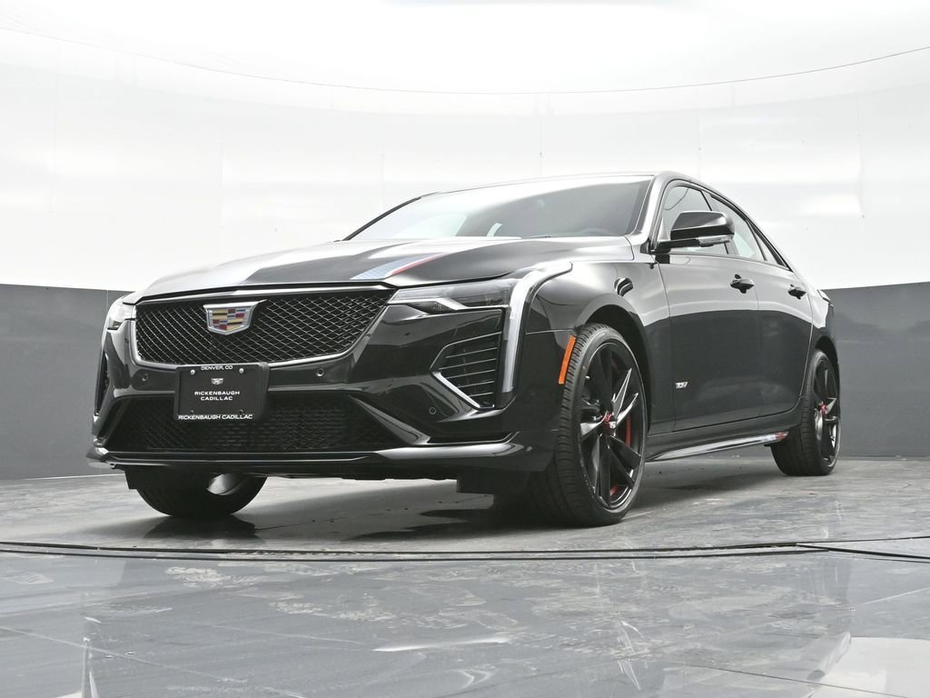 2025 Cadillac CT4 V-Series - Photo 10