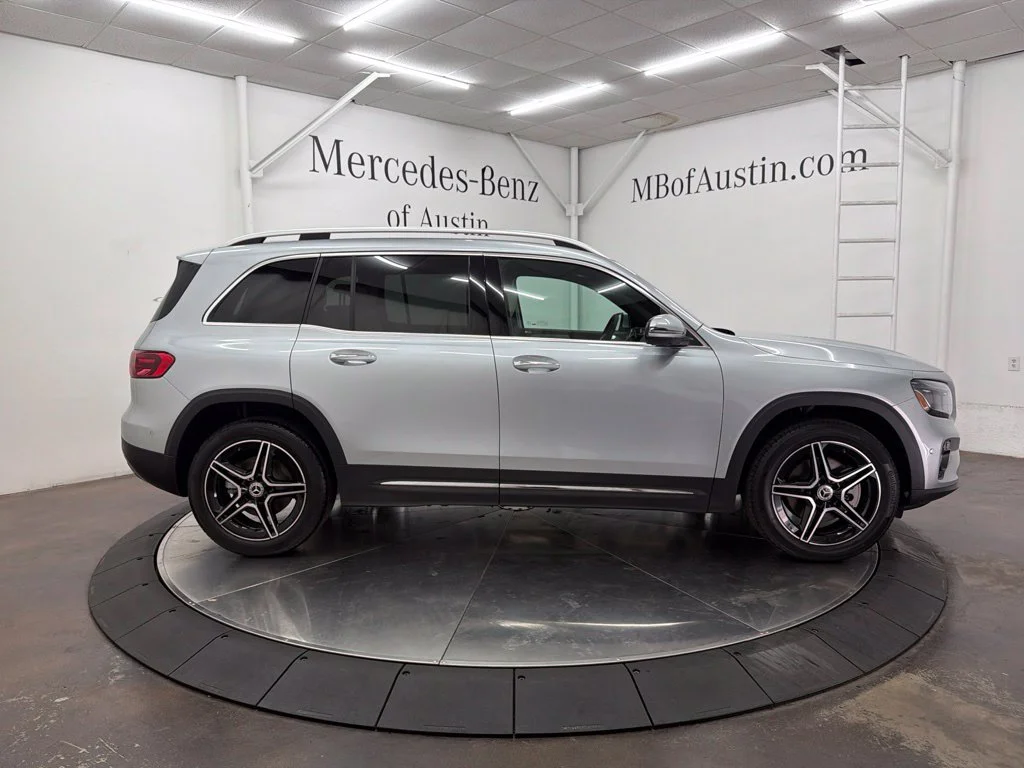 New 2026 Silver Mercedes-Benz GLB 250 image 8