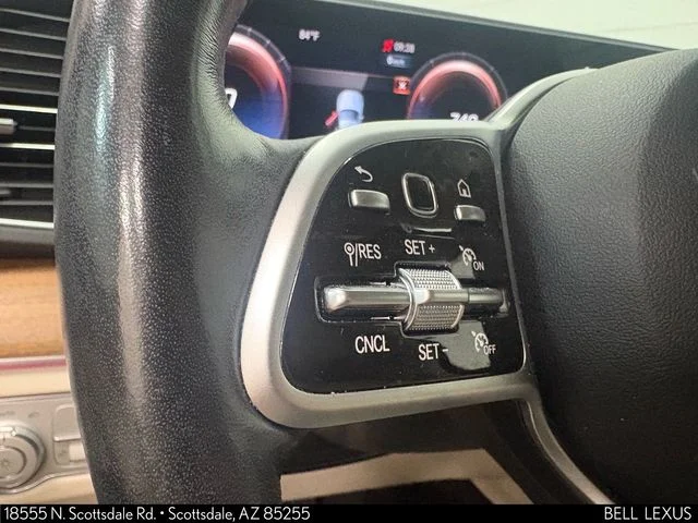 Used 2021 White Mercedes-Benz GLE 350 image 19