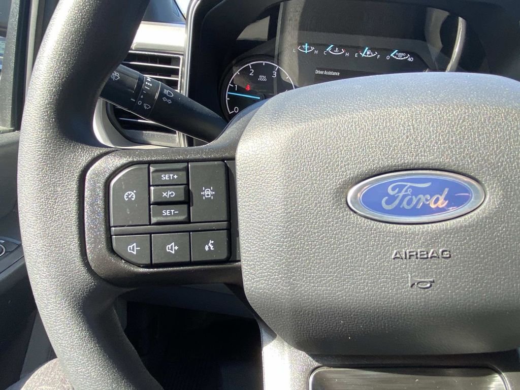 New 2026 Oxford White Ford F-450® XL image 20