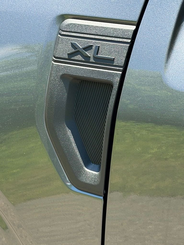 New 2026 Carbonized Gray Metallic Ford XL image 29