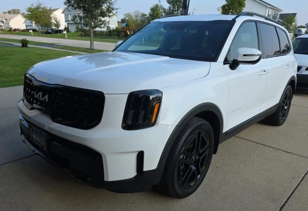 Used 2024 White Kia EX X-Line image 5