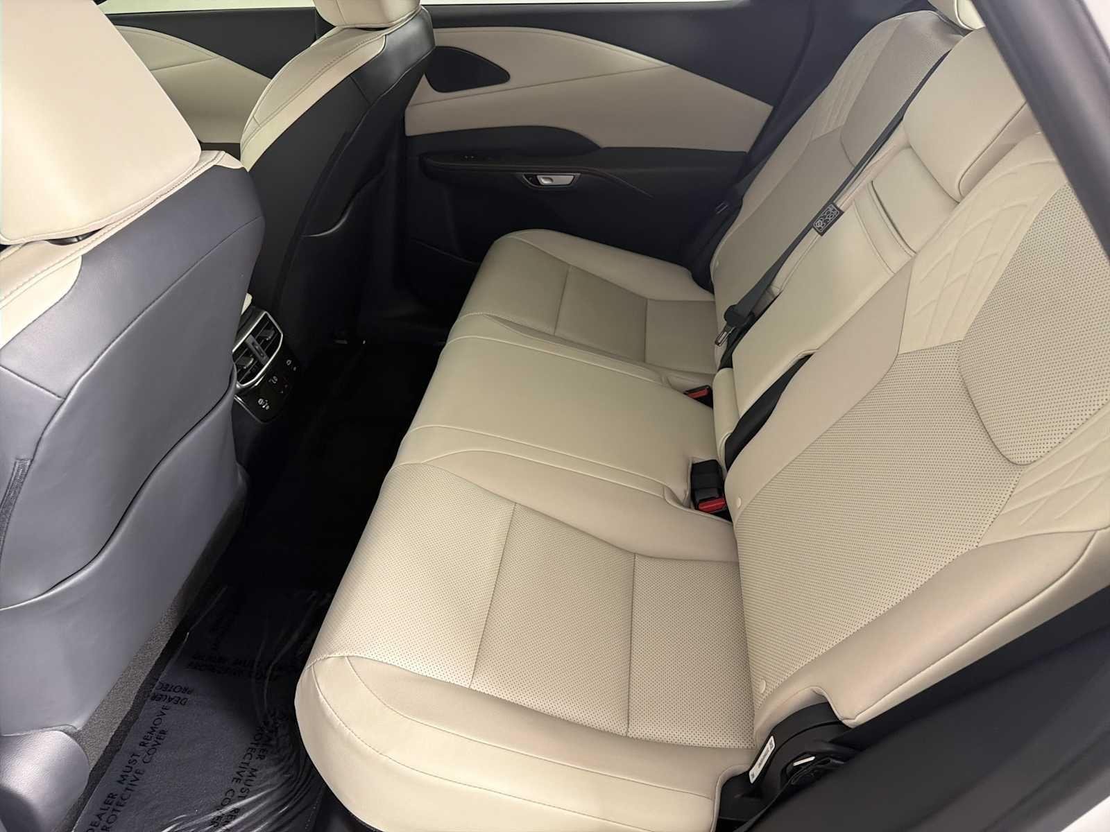 Used 2024 Eminent White Pearl Lexus RX 350 Premium Plus image 23