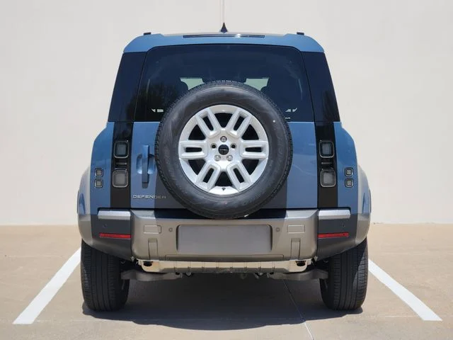 Used 2026 Blue Land Rover S image 6