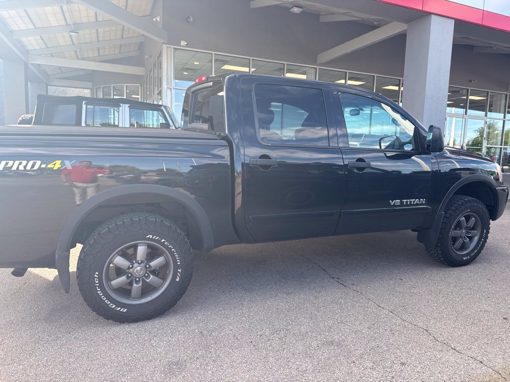 Used 2015 Nissan Titan PRO-4X with VIN 1N6AA0EC4FN514334 for sale in Miamisburg, OH
