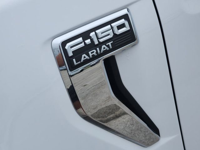 Used 2022 White Ford Lariat image 12