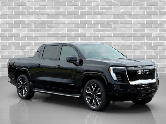 2025 GMC Sierra EV Denali - Photo 17