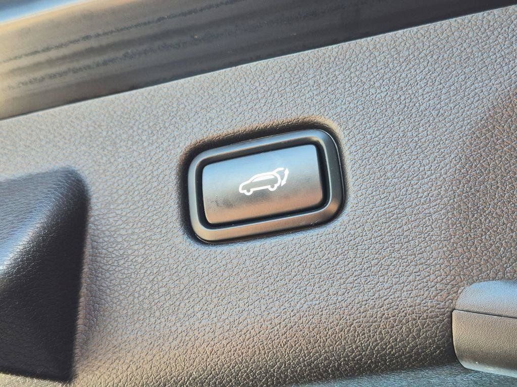 Certified Used 2023 Black Kia X-Line image 9