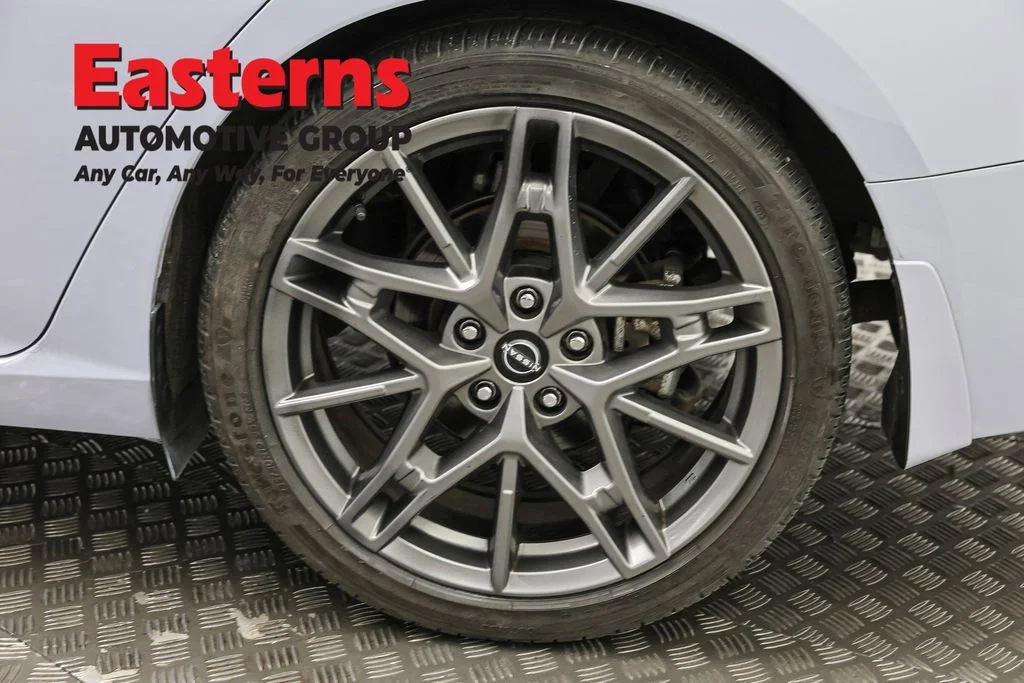 Used 2023 Gray Nissan 2.0 SR image 33