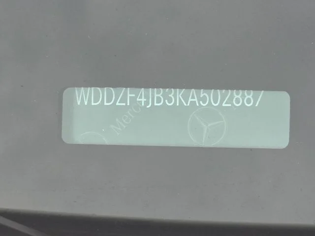 Used 2019  Mercedes-Benz E 300 image 37