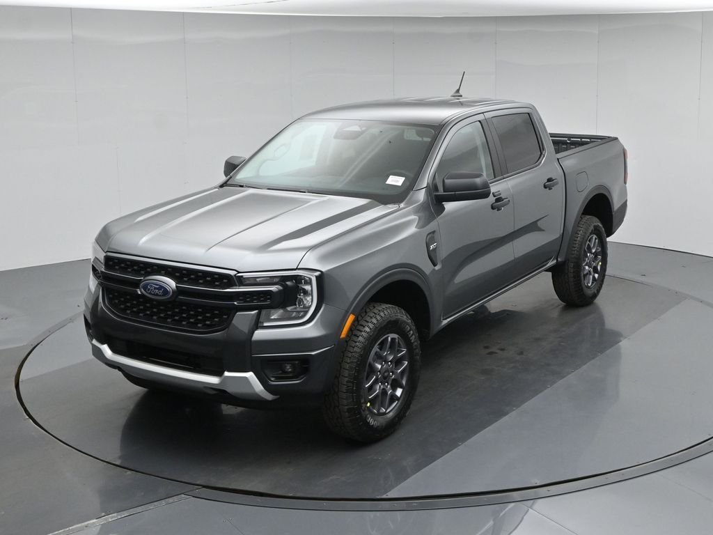New 2026 Carbonized Gray Metallic Ford XLT image 33
