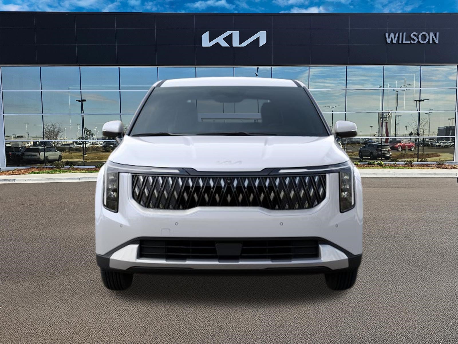 New 2026 Snow White Pearl Kia LXS image 2