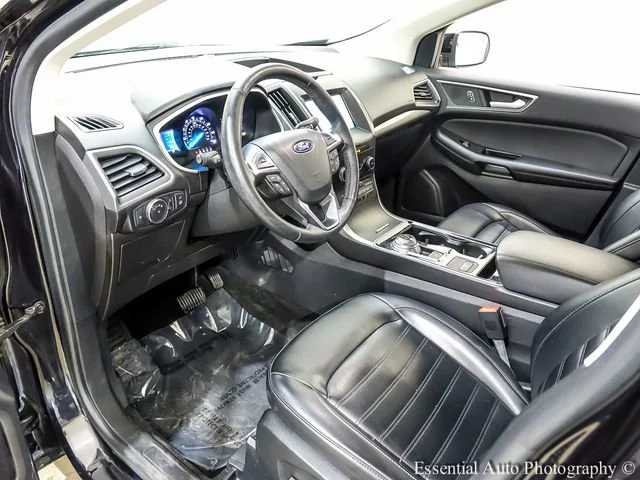 Certified Used 2020 Black Ford SEL image 6