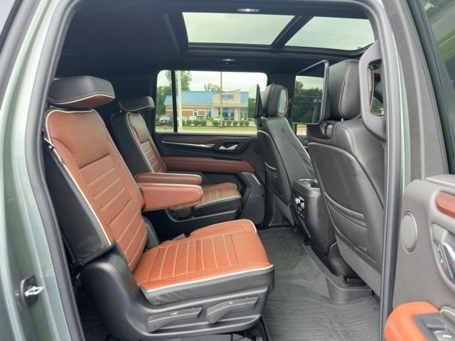 Used 2024 Green GMC Denali Ultimate image 13