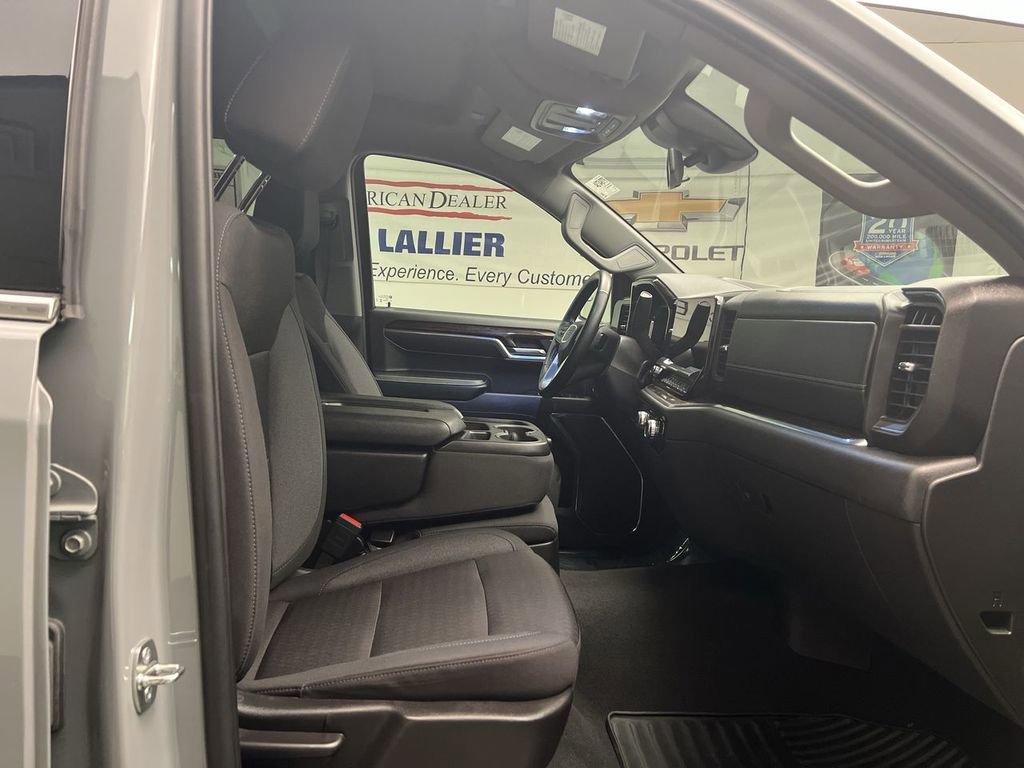 2024 GMC Sierra 1500 SLE - Photo 24
