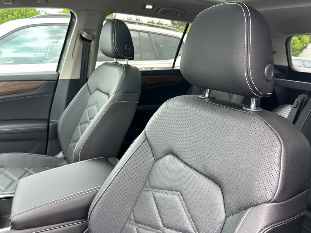 New 2026 Gray Volkswagen 2.0T SE w/Technology image 22