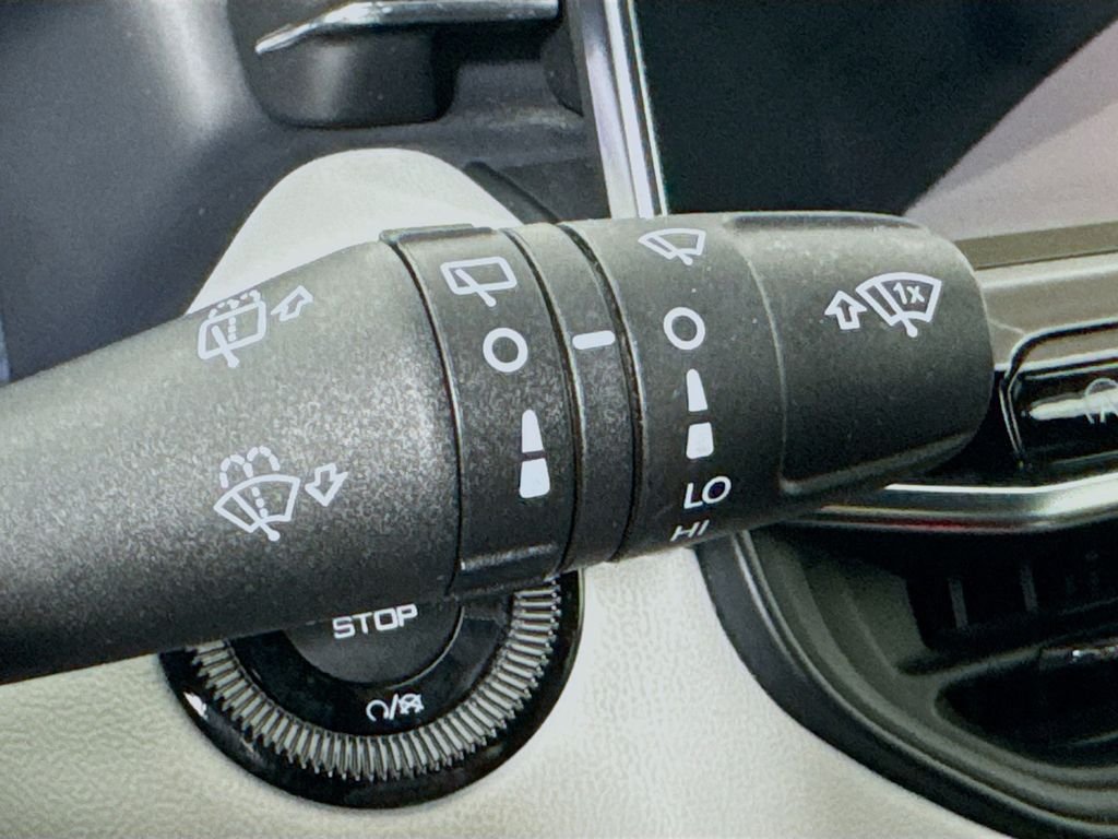 2025 Jeep Compass Limited - Photo 14