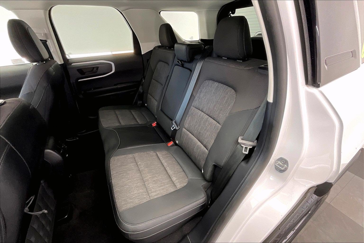 Used 2022 Oxford White Ford Big Bend image 20