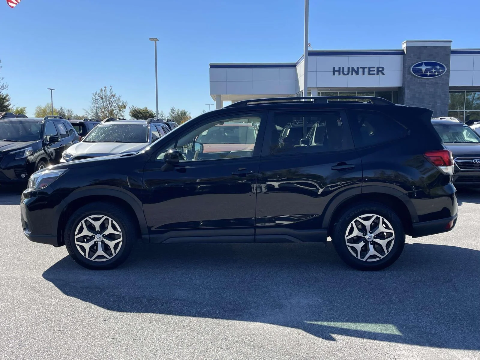 Used 2019 Crystal Black Silica Subaru Premium image 28