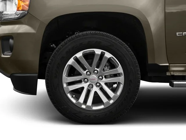 Used 2015 Cardinal Red GMC 4WD SLE image 13