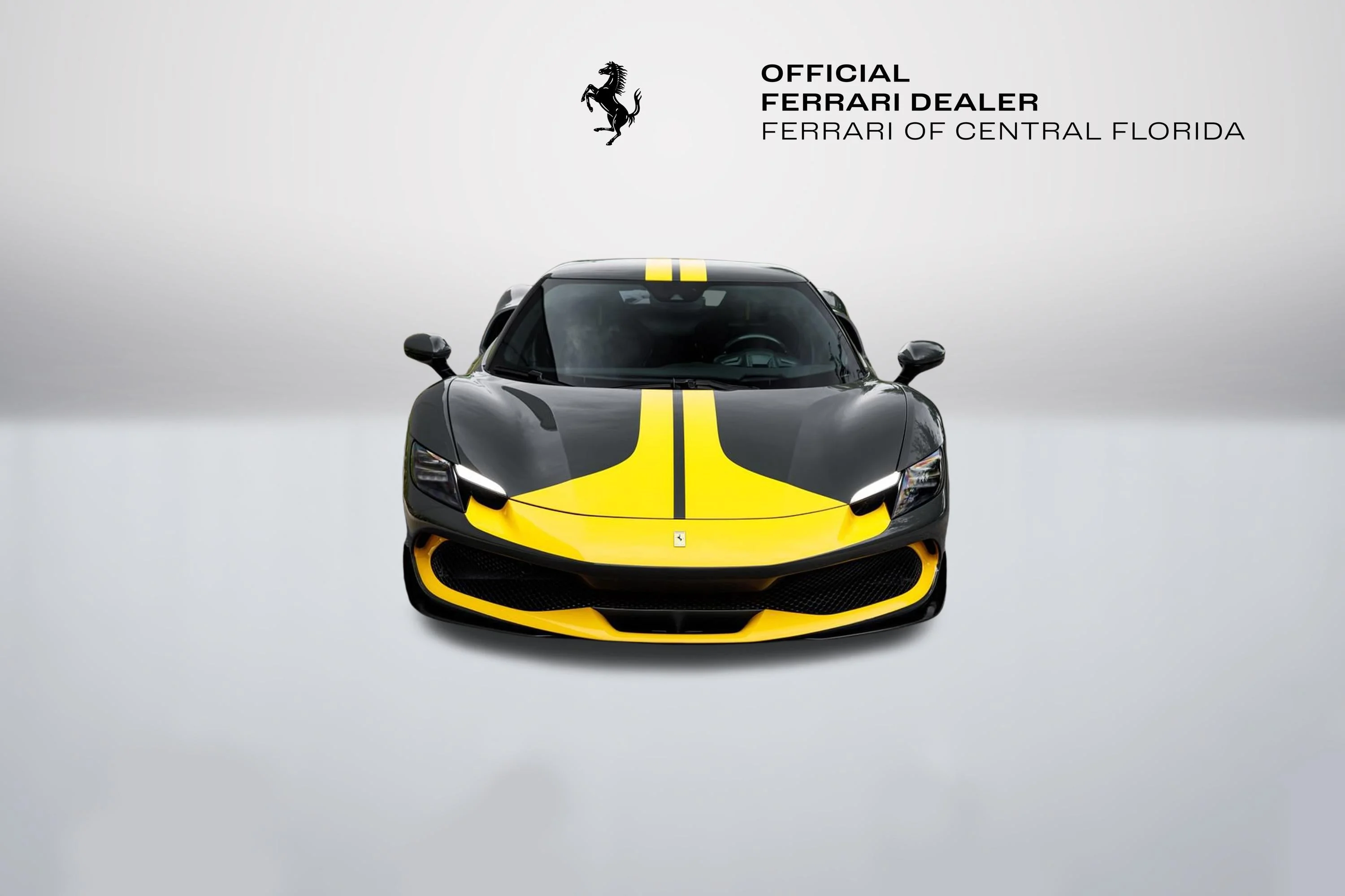 Used 2022 Grigio Scuro Ferrari  image 8