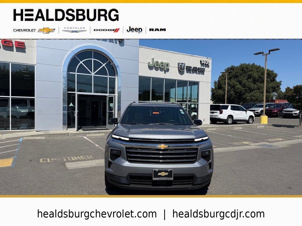 2025 Chevrolet Traverse LT - Photo 9