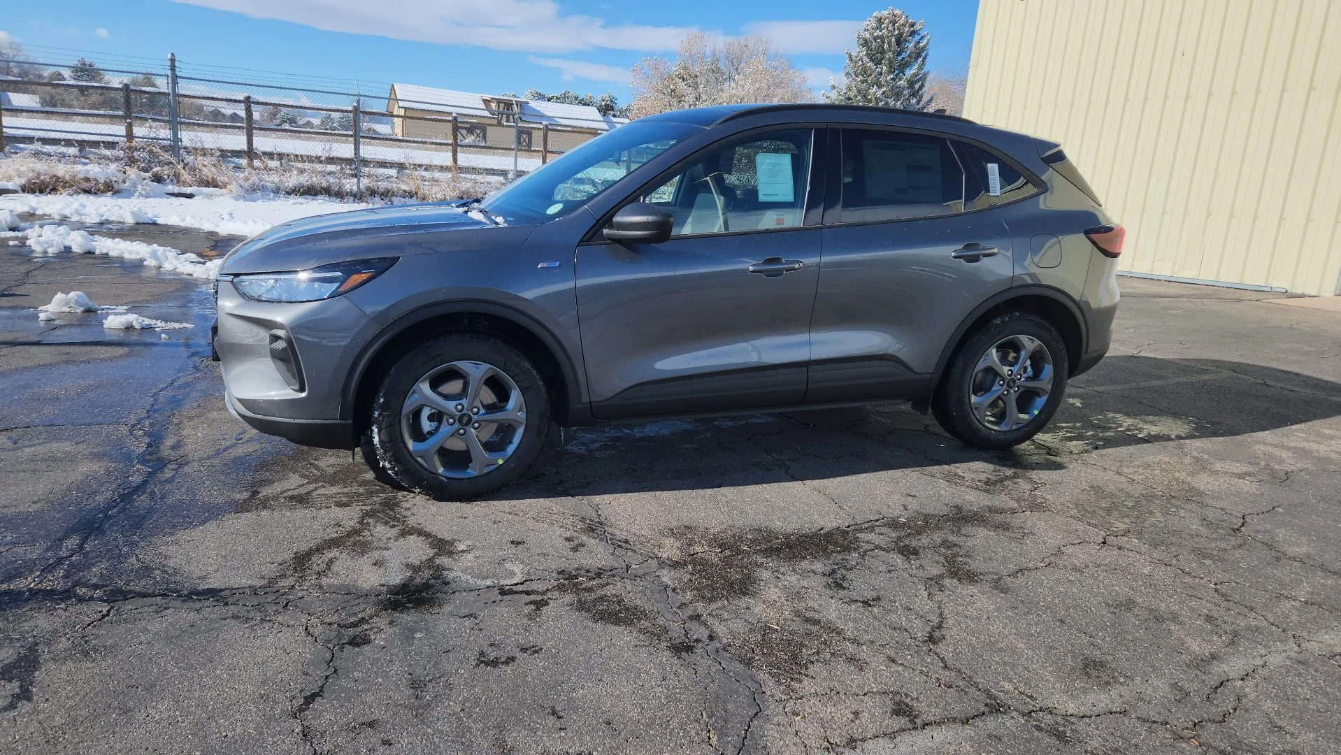 New 2026 Carbonized Gray Metallic Ford ST-Line image 3