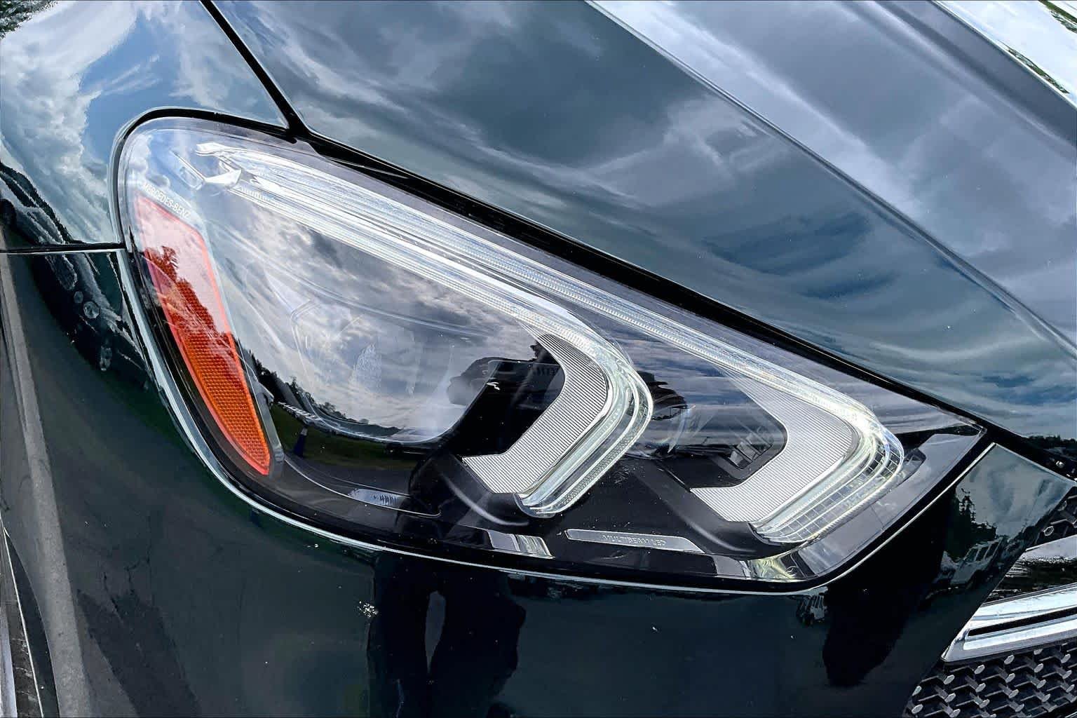 Certified Used 2022 Emerald Green Metallic Mercedes-Benz GLE 350 image 28