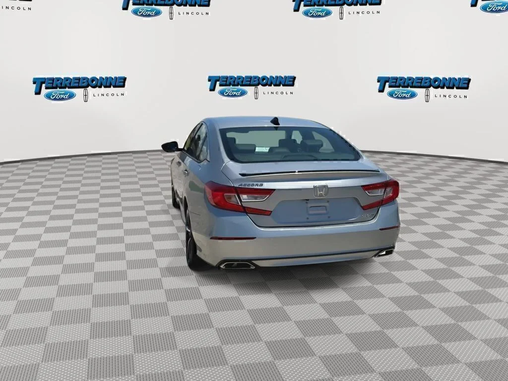 Used 2022 Silver Honda Sport image 7