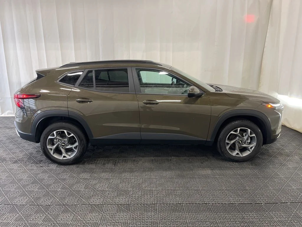 Used 2024 Brown Chevrolet LT image 2