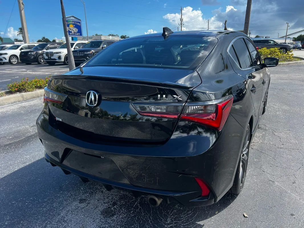 Used 2020  Acura Technology & A-SPEC Packages image 6