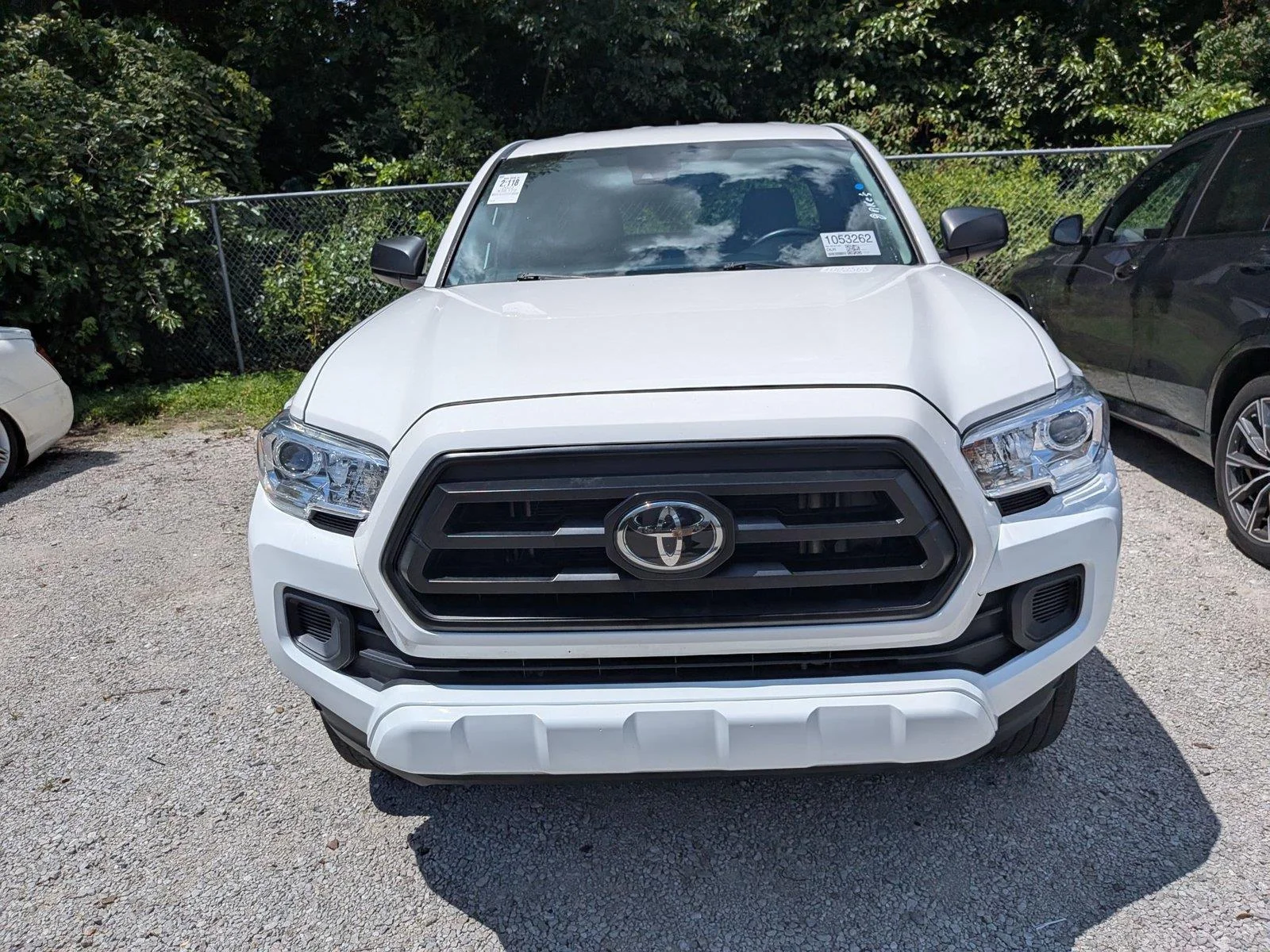 Used 2022 White Toyota SR image 38