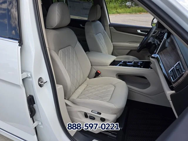 New 2026 WHITE Volkswagen 2.0T SEL Premium R-Line image 15