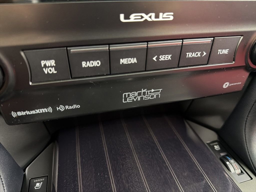 Certified Used 2022 ATOMIC SILVER Lexus 460 Luxury image 20